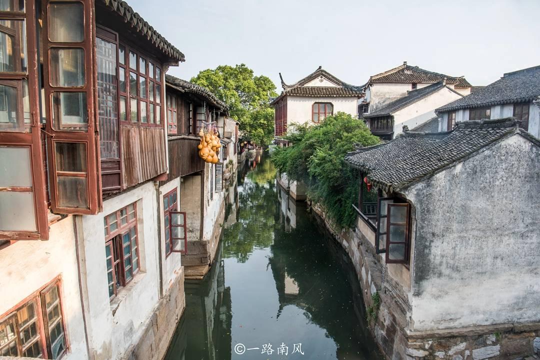 侏罗纪世界进化